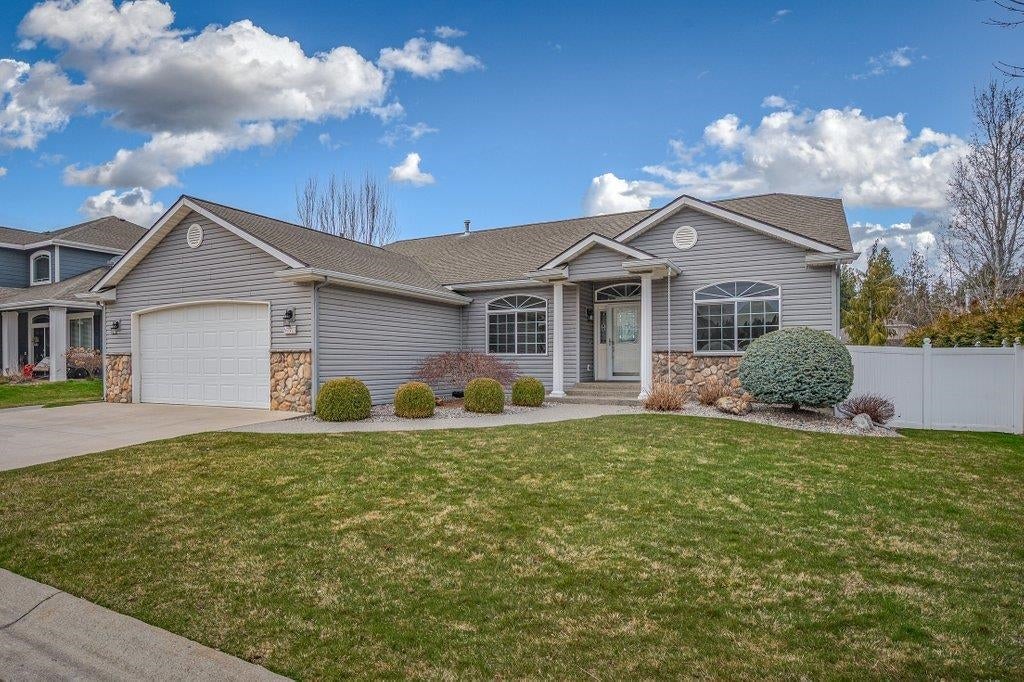 Photo of 16513 E 9th Ln, Spokane Valley, WA 90037 (MLS # 202624512)