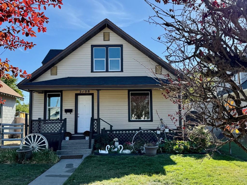 Photo of 2708 E NORA Ave, Spokane, WA 99207 (MLS # 202525410)