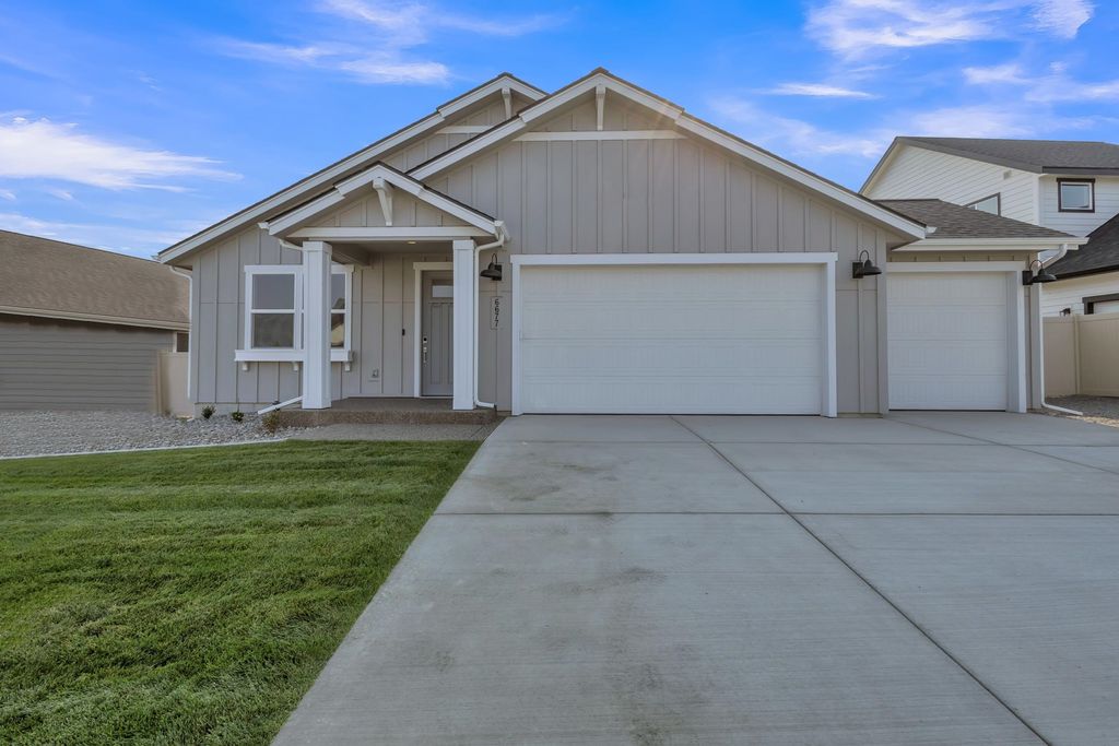 Photo of 1255 N HIGH DESERT Dr, Deer Park, WA 99006 (MLS # 202612142)