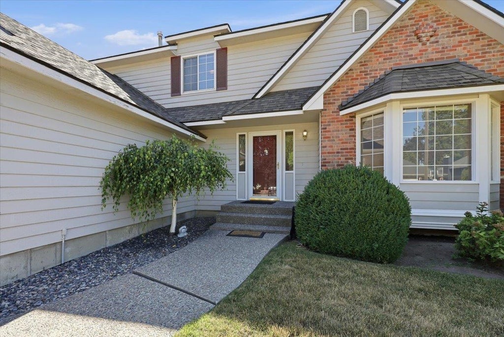 Photo of 4511 S Tampa Dr, Spokane, WA 99223 (MLS # 202621074)