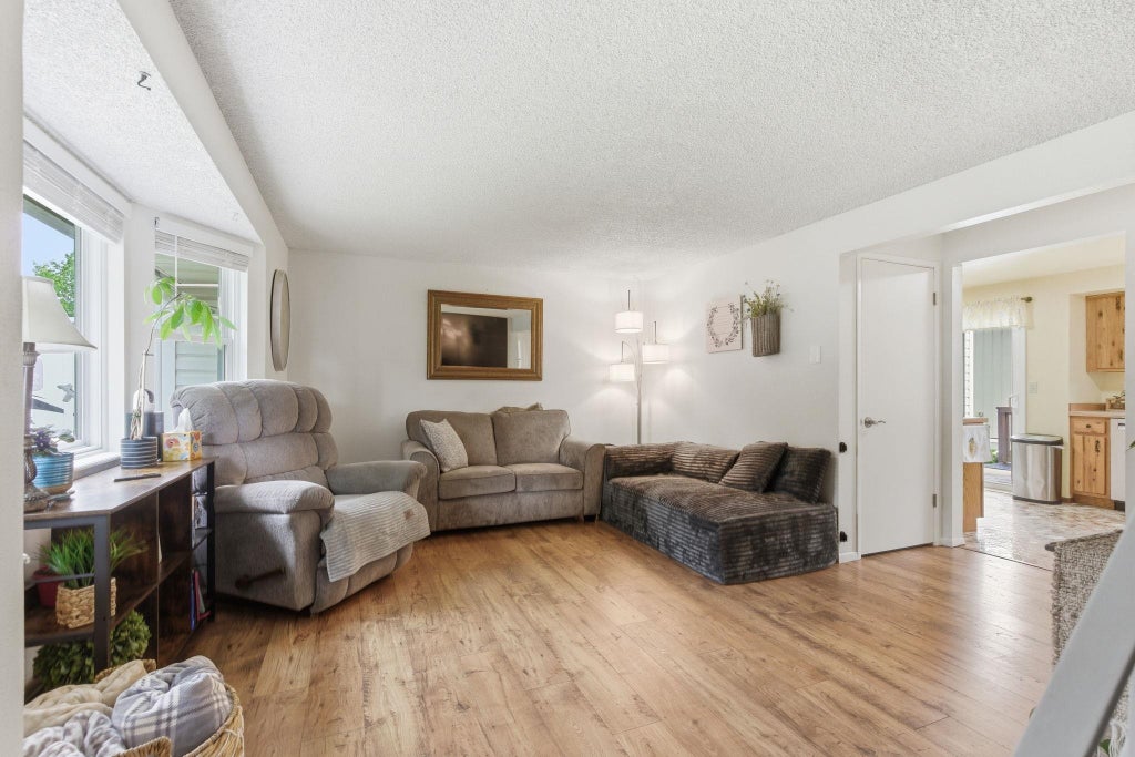 Photo of 26821 E Eastland Ave, Newman Lake, WA 99025 (MLS # 202619705)