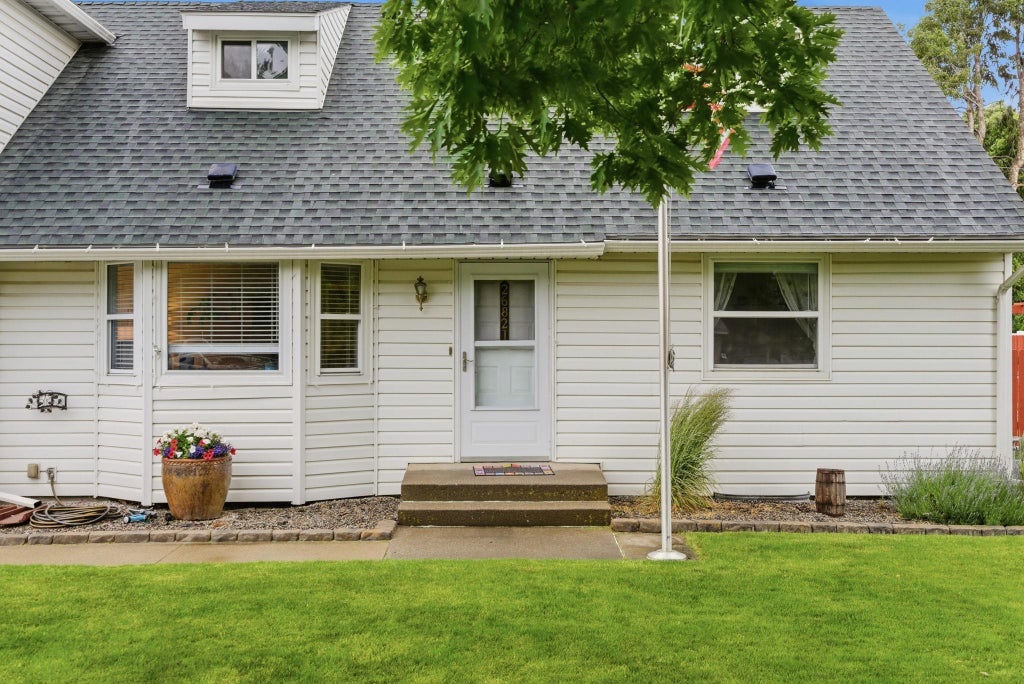 Photo of 26821 E Eastland Ave, Newman Lake, WA 99025 (MLS # 202619705)