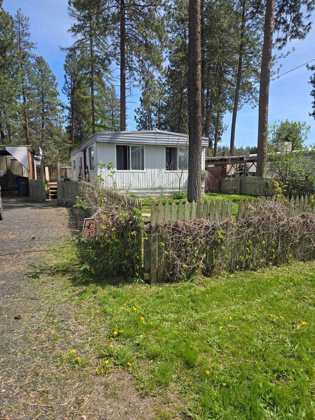 Photo of 316 N Colville Rd, Deer Park, WA 99006 (MLS # 202616557)