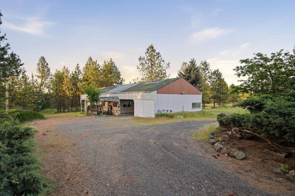 Photo of 2312 N Christensen Rd, Medical Lake, WA 99022 (MLS # 202622210)
