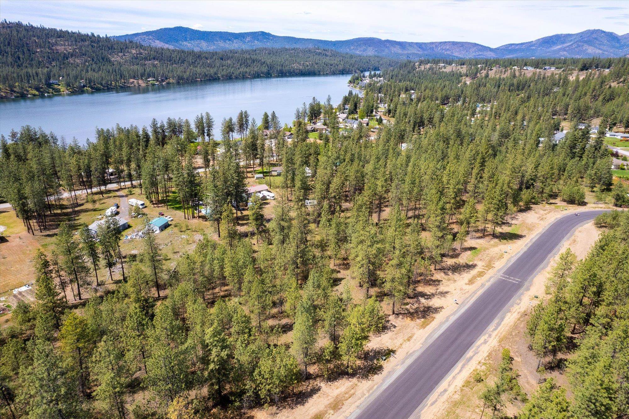 Photo 1 of 19 — 6550 Kate Dr, Nine Mile Falls, WA 99026