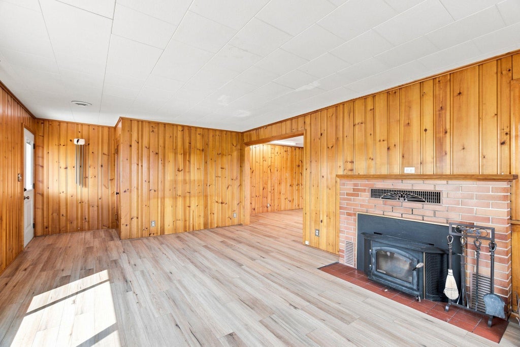 Photo of 9809 E Upriver Dr, Spokane, WA 99206 (MLS # 202622823)