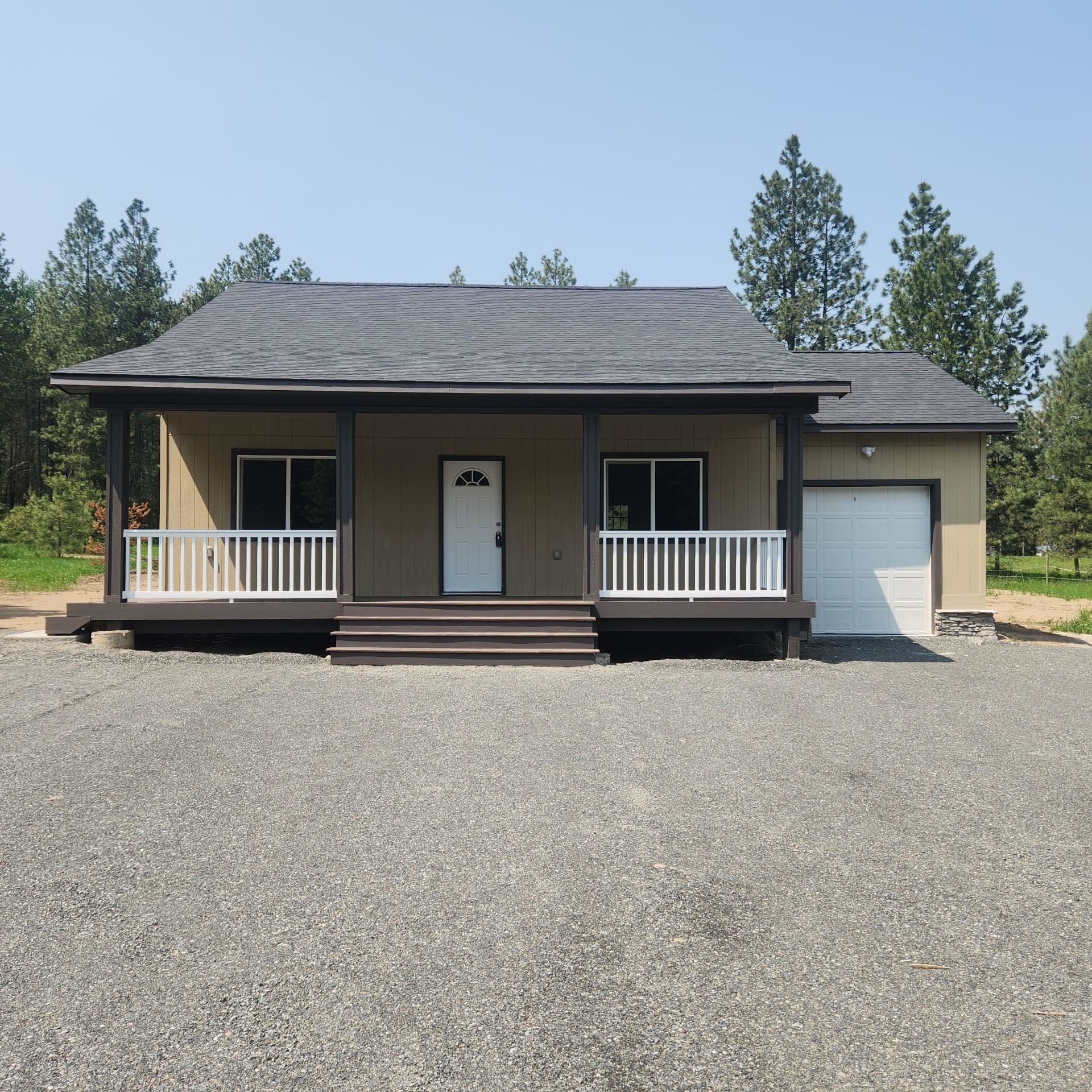Photo 1 of 16 of 340 S Main St house