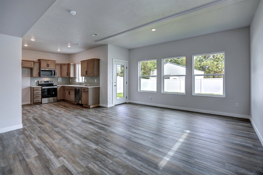 Photo of 403 N Martini Ln, Spokane Valley, WA 99216 (MLS # 202625964)