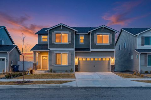 Photo of 10615 N Paiute Dr, Spokane, WA 99208 (MLS # 202613090)