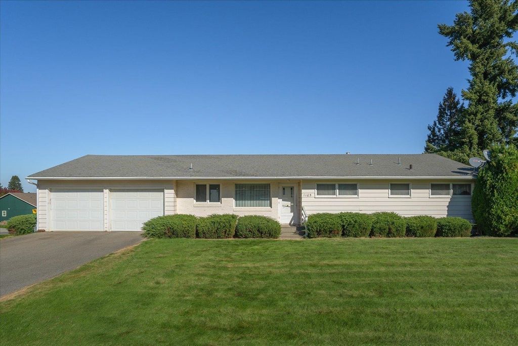 Photo of 1105 S Mamer Rd, Spokane Valley, WA 99216 (MLS # 202525429)
