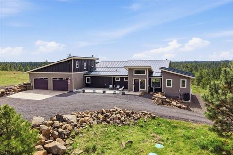Photo of 14711 W Jacobs Rd, Spokane, WA 99224 (MLS # 202618654)
