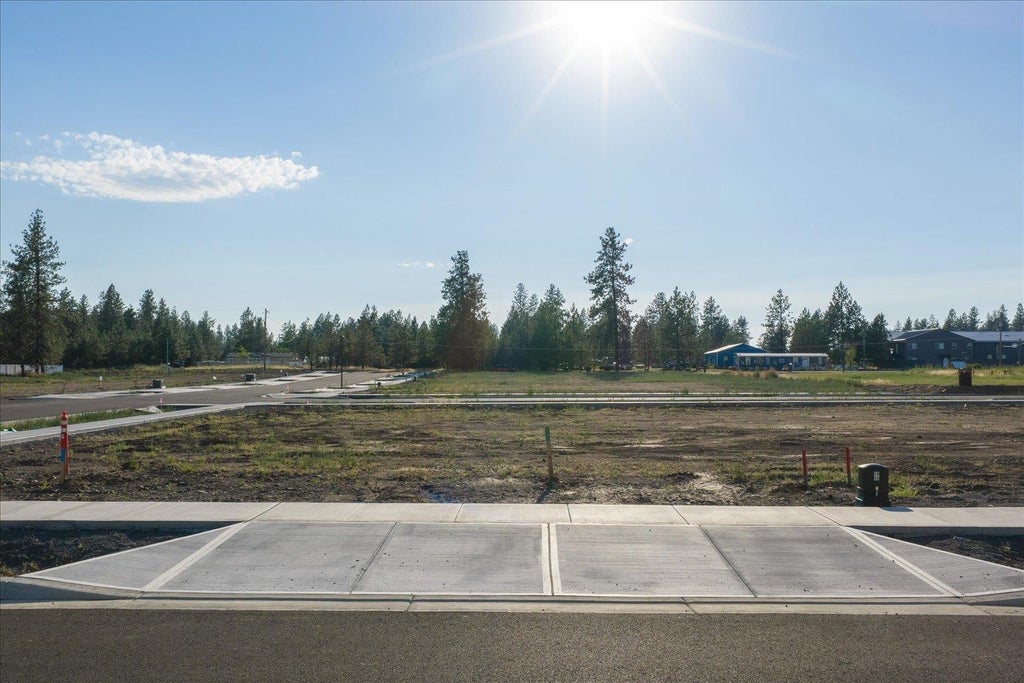 Photo of 4950/4956 S United Lot #18 Rd, Spokane, WA 99224 (MLS # 202622180)