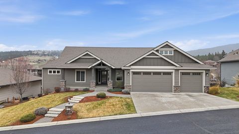 Photo of 4305 S Bernson Ln, Spokane, WA 99223 (MLS # 202613358)