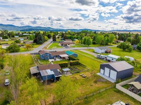 Photo of 20123 E Micaview Ave, Spokane, WA 99016 (MLS # 202612514)