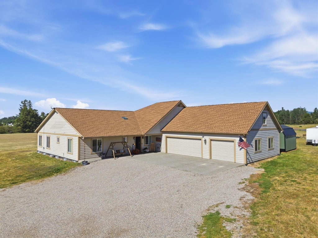 Photo of 6621 W Herman Rd, Deer Park, WA 99006 (MLS # 202619954)