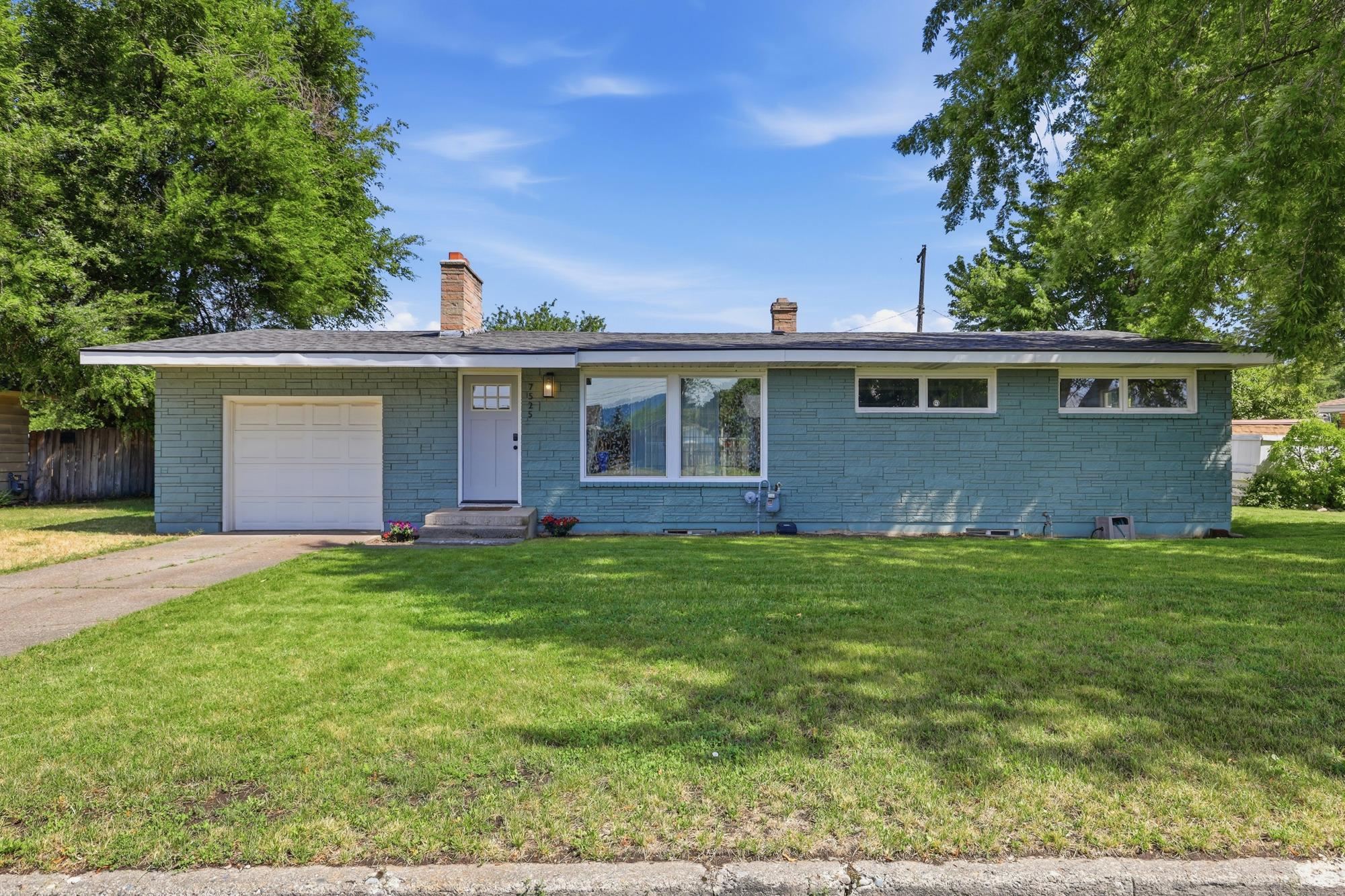 Photo 1 of 48 — 7525 E Baldwin Ave, Spokane Valley, WA 99212