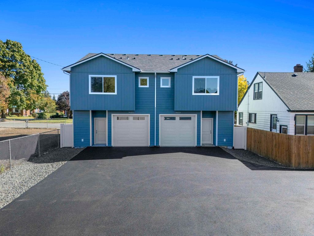 Photo of 9625 E Nixon Ln, Spokane Valley, WA 99206 (MLS # 202616541)