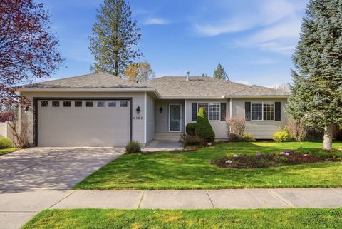 Photo of 6302 W Selkirk Ave, Spokane, WA 99208 (MLS # 202616400)