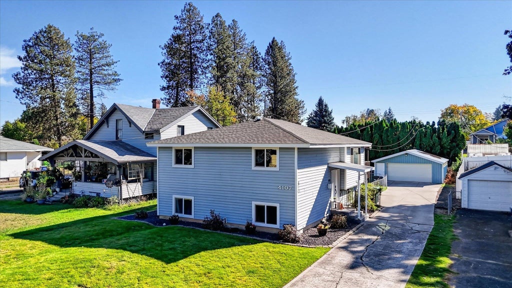Photo of 4107 W Olympic Ave, Spokane, WA 99205 (MLS # 202625451)