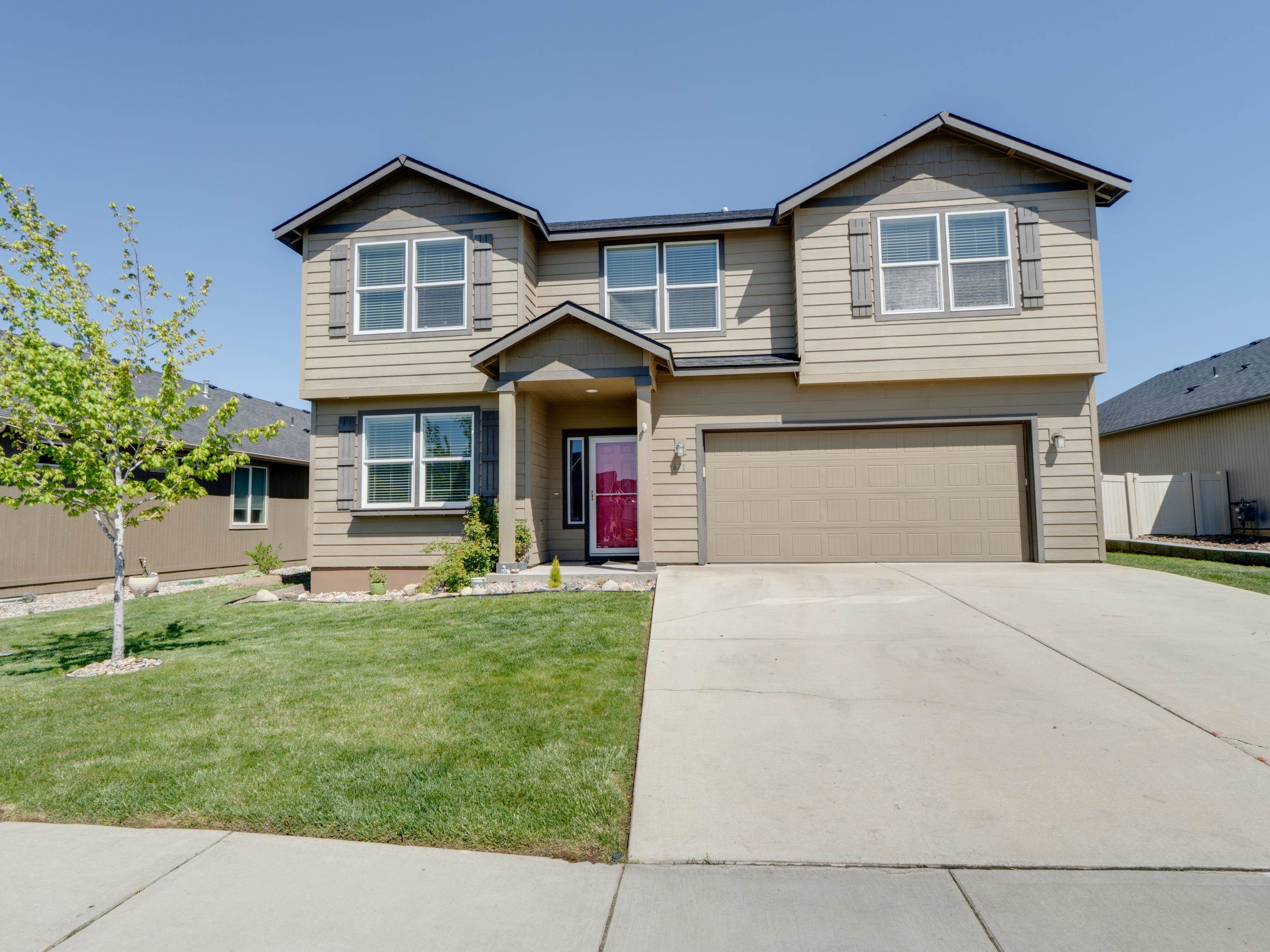 Photo 1 of 44 — 671 Condor Dr, Cheney, WA 99004
