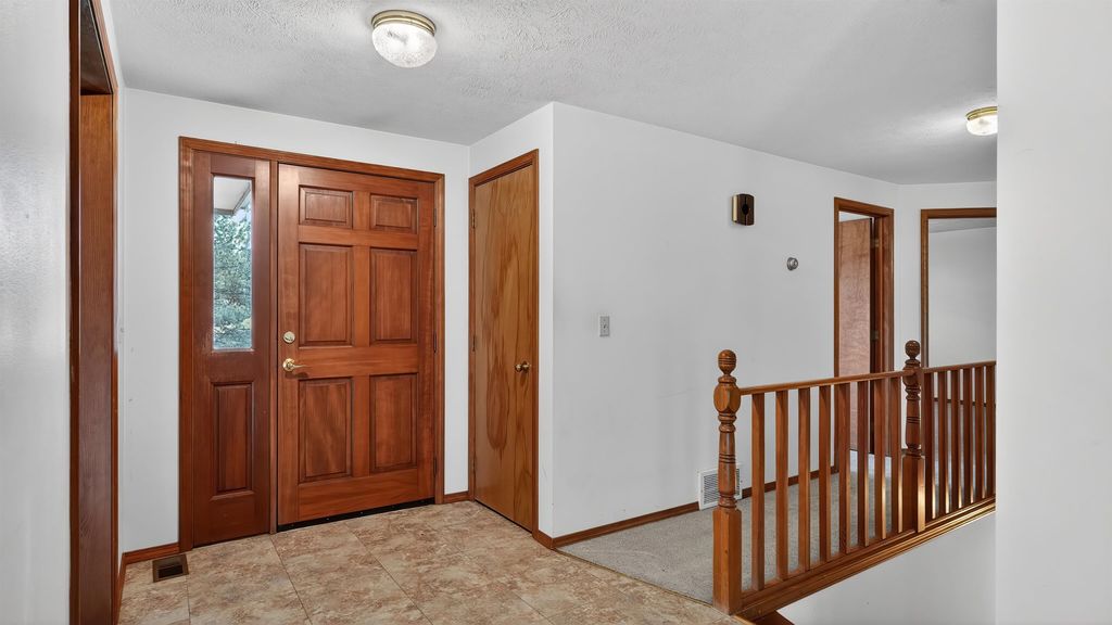 Photo of 4805 E Jaremko Dr, Mead, WA 99021 (MLS # 202616573)