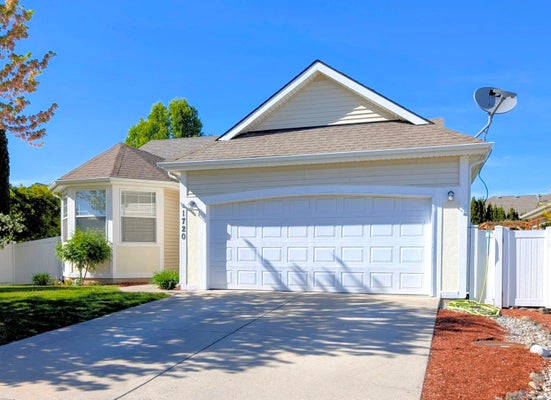 1720 W BRIAR LN, SPOKANE, WA 99208 - Image 76dde7ba7db05313d26f4b845bf04ebe/776856083