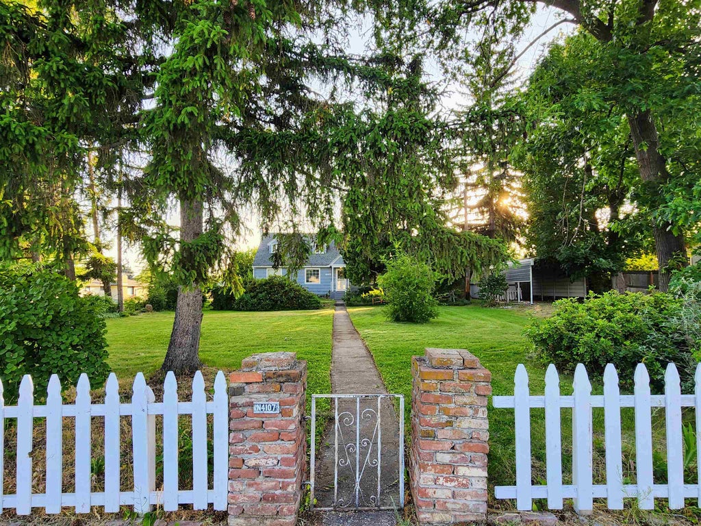 Photo of 4107 N Bessie Rd, Spokane, WA 99212 (MLS # 202624082)