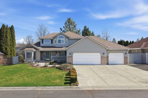 Photo of 16520 N Dakota Ct, Spokane, WA 99208 (MLS # 202614743)