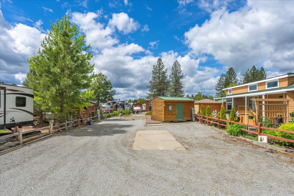 Photo of 59 N Tall Pine Loop, Usk, WA 99180 (MLS # 202619737)
