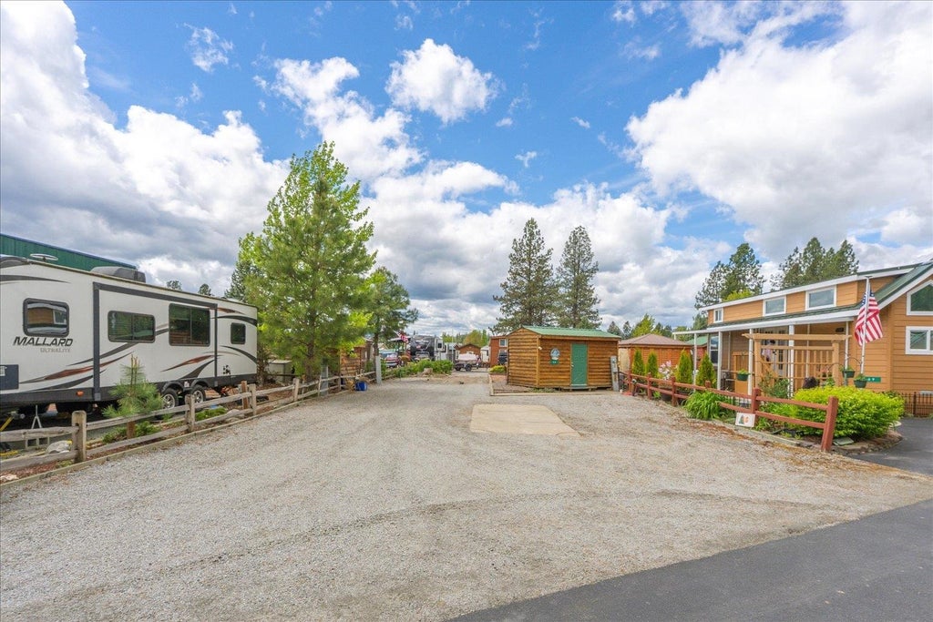 Photo of 59 N Tall Pine Loop, Usk, WA 99180 (MLS # 202619737)