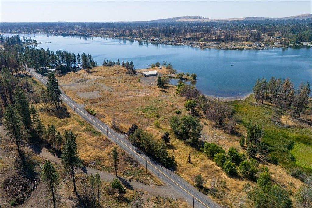 Photo of 9212 S Silver Lake Rd, Medical Lake, WA 99022 (MLS # 202615634)