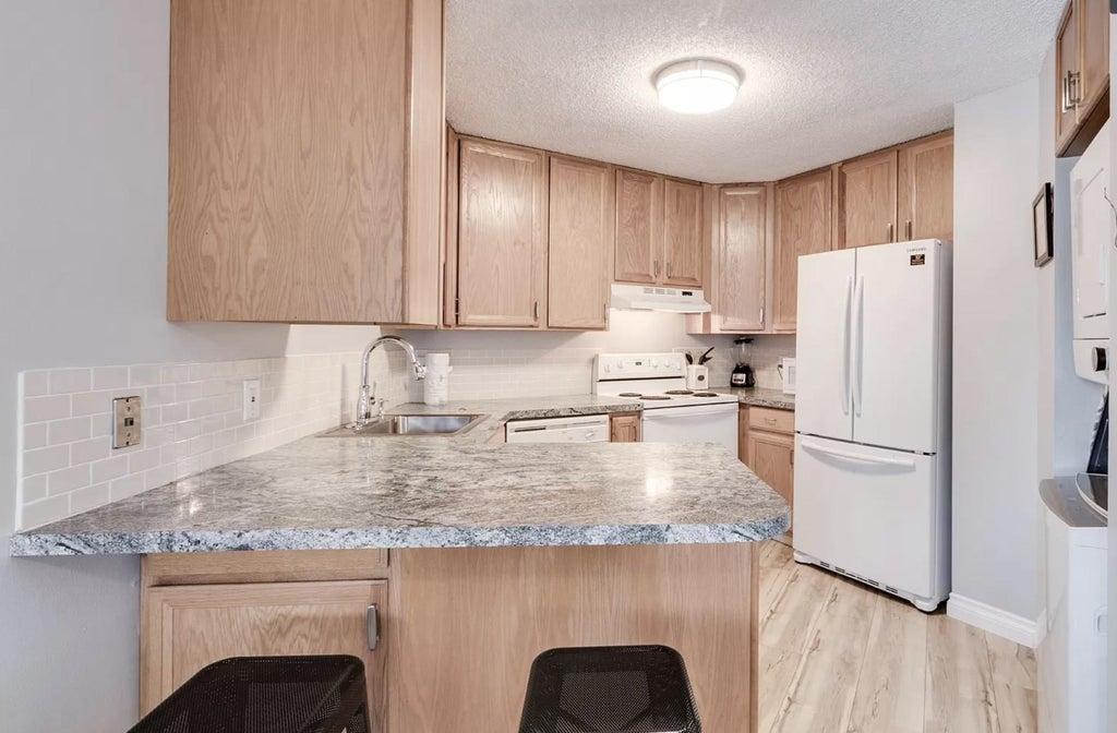Photo of 9024 N Country Homes Blvd, Spokane, WA 99218 (MLS # 202626086)