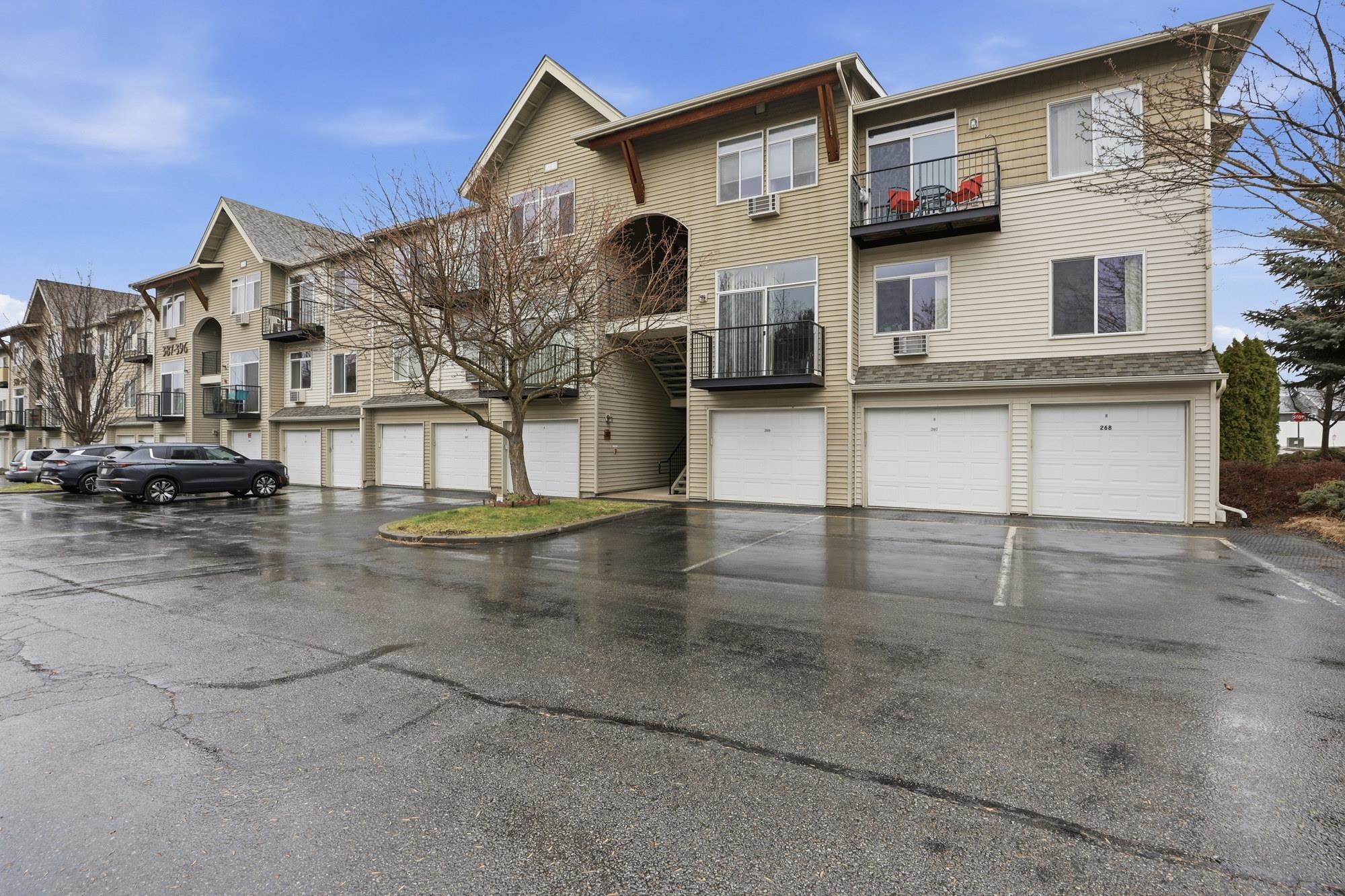 Photo 1 of 41 — 22855 E Country Vista Dr, Liberty Lake, WA 99019