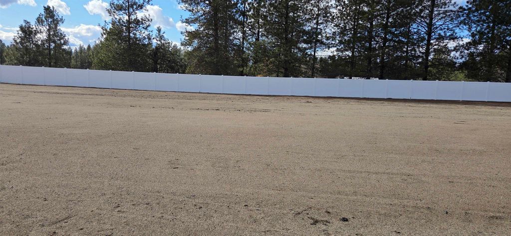 Photo of 1477 N High Desert Dr, Deer Park, WA 99006 (MLS # 202613481)
