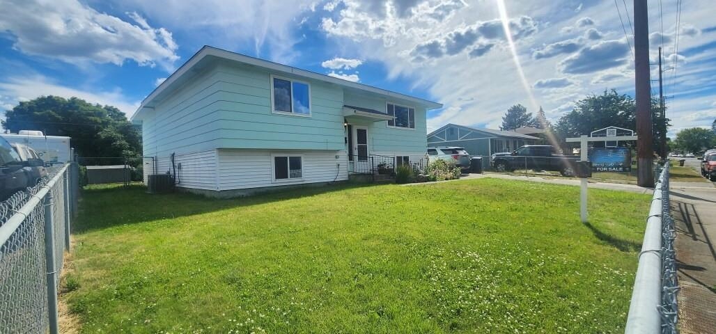 Photo 1 of 29 — 4104 E Marietta Ave, Spokane, WA 99217