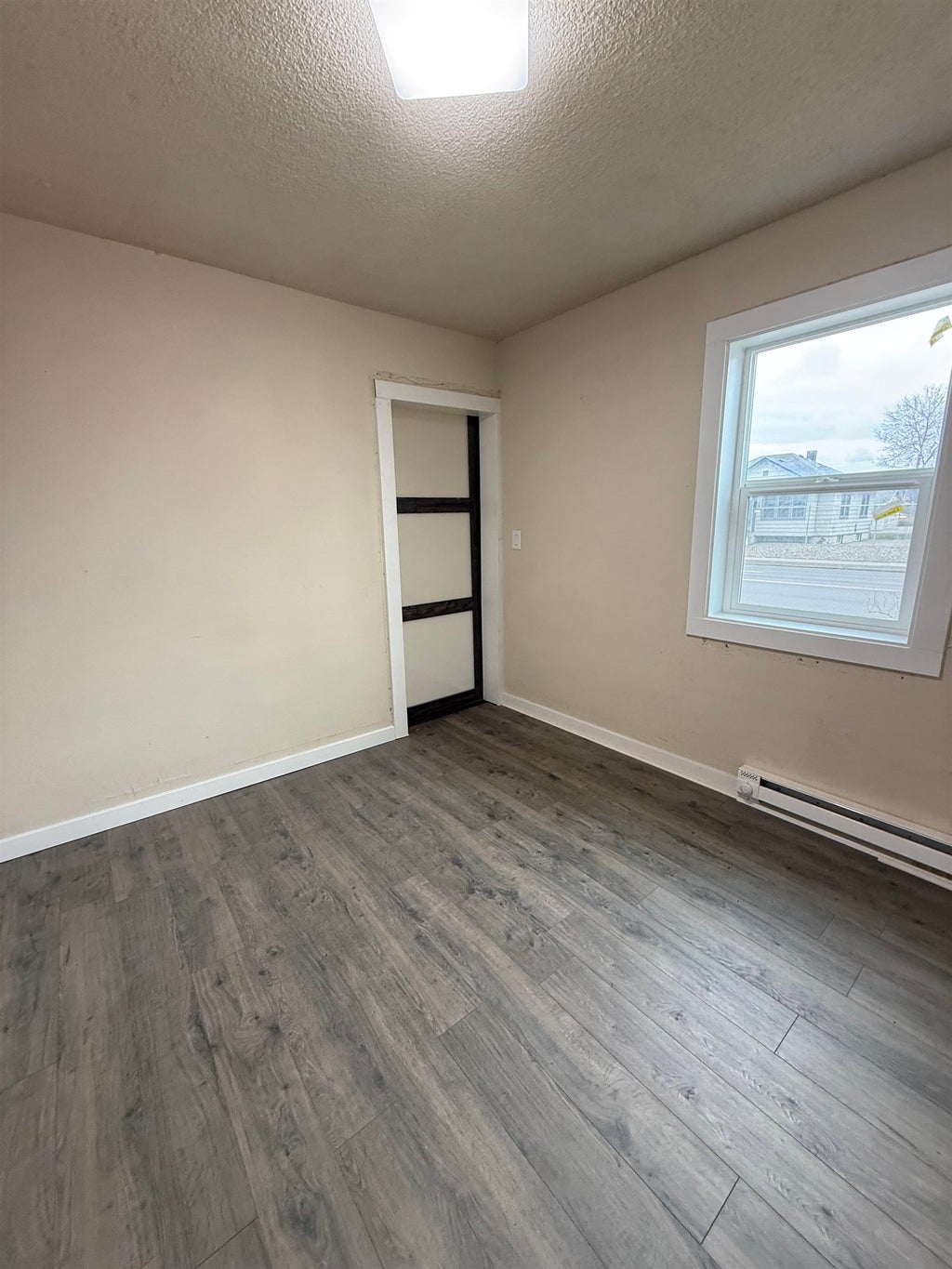Photo of 2927 E Mission Ave, Spokane, WA 99202 (MLS # 202624589)
