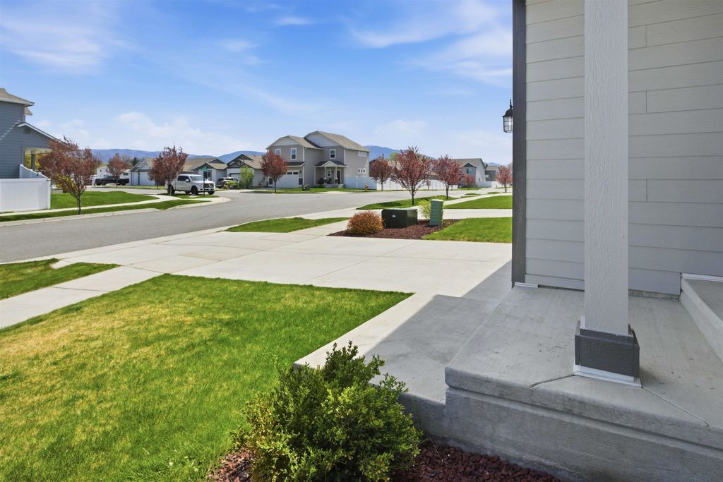 Photo of 616 S GRADY Rd, Spokane Valley, WA 99016 (MLS # 202616068)