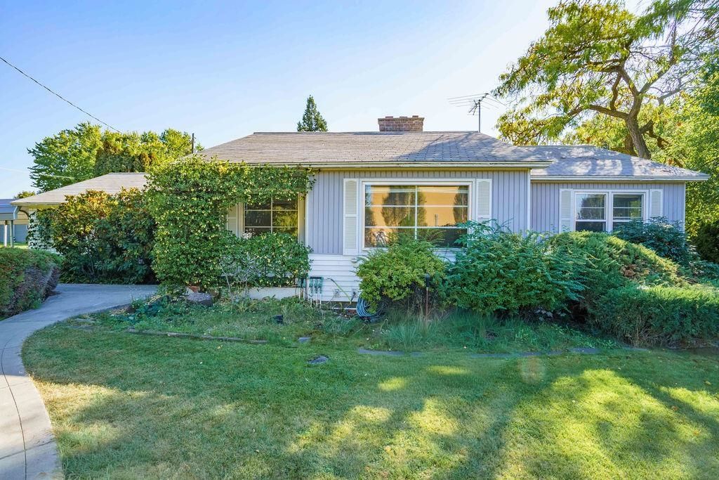 Photo of 406 S Van Marter Rd, Spokane Valley, WA 99206 (MLS # 202525778)