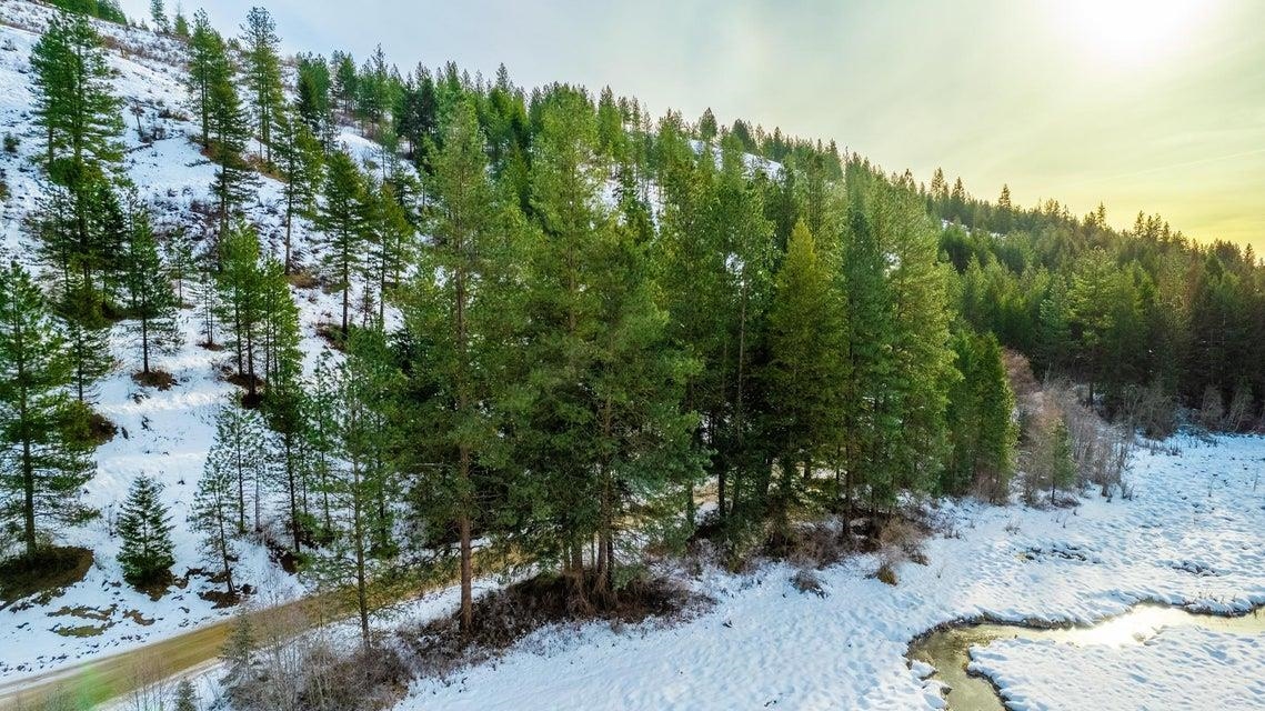 Photo 1 of 27 — 25XX HALL CREEK Rd, Inchelium, WA 99138