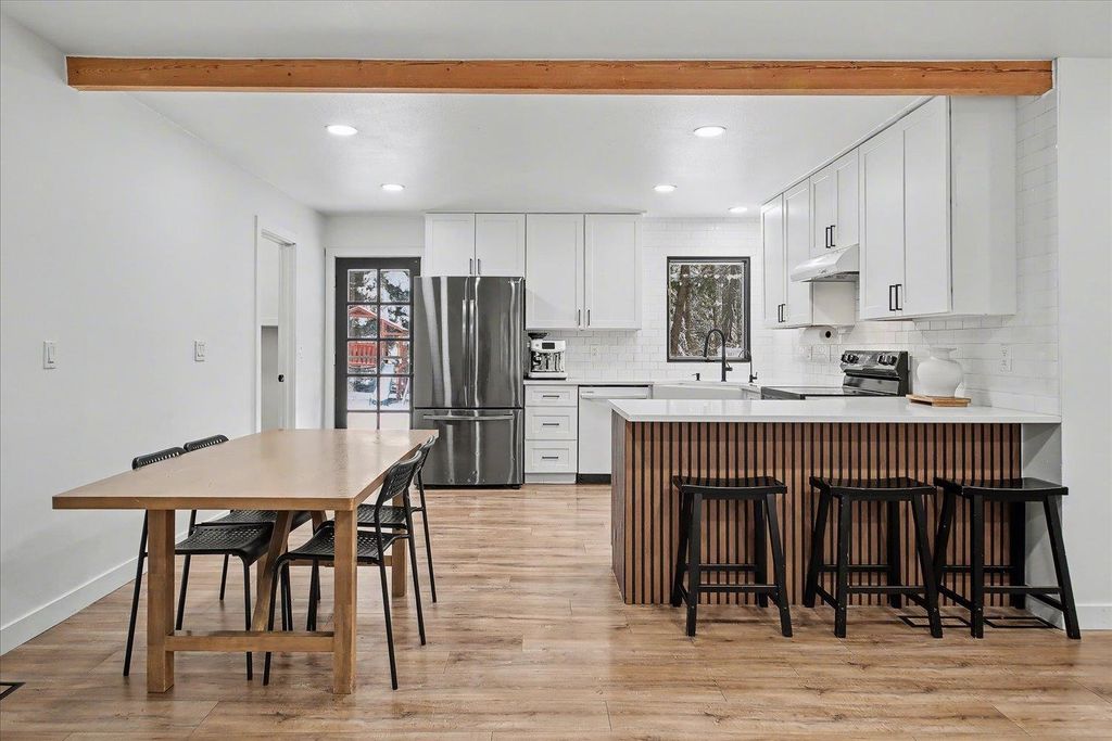 Photo of 8710 N Argonne Rd, Spokane, WA 99217 (MLS # 202610865)