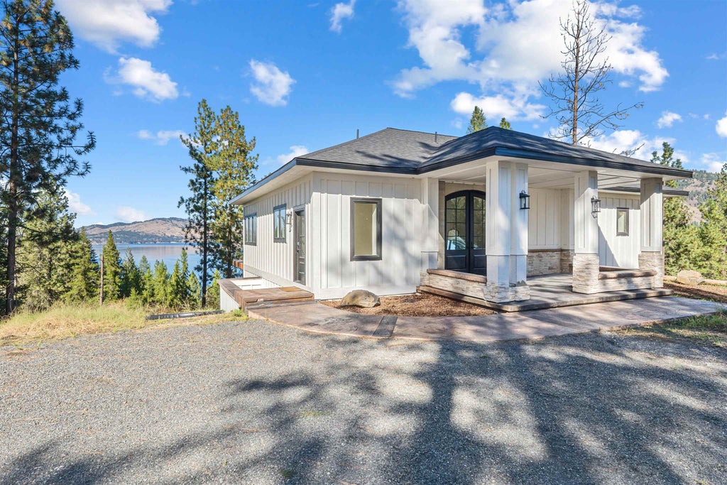 Photo of 1139 W Pine Bluff Rd, Kettle Falls, WA 99141 (MLS # 202624503)