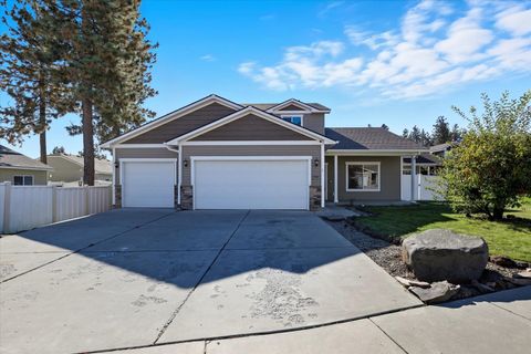 Photo of 9107 W Pirates Ct, Spokane, WA 99224 (MLS # 202526728)