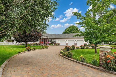 Photo of 2145 W Grange Ave, Post Falls, ID 83854 (MLS # 202527484)