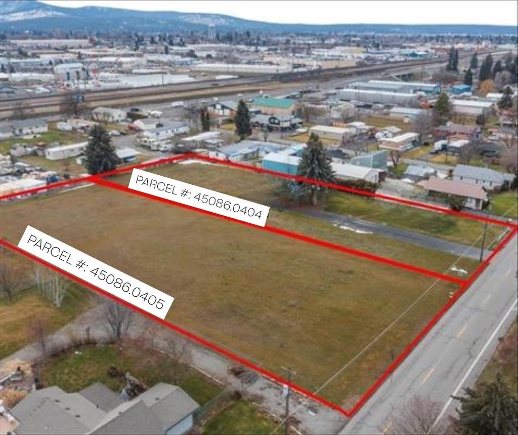 Photo of 10218 E Empire Ave, Millwood, WA 99212 (MLS # 202619121)