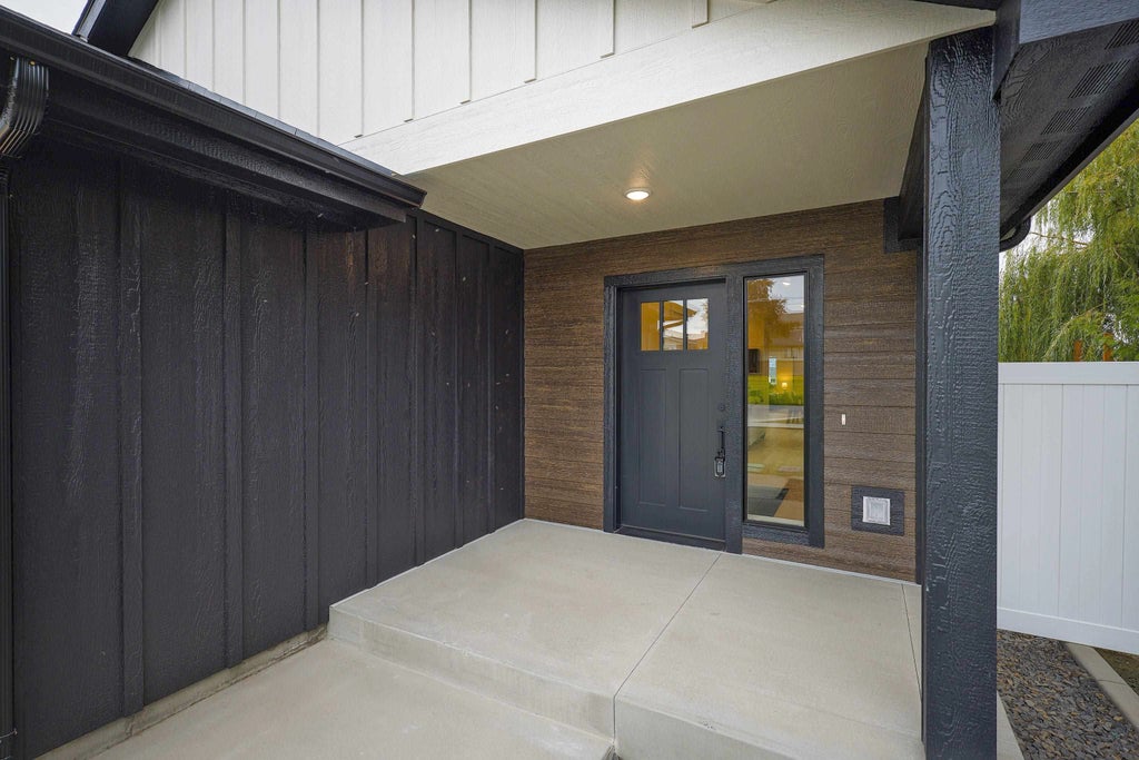 Photo of 19323 E 4th Ave, Greenacres, WA 99016 (MLS # 202624357)