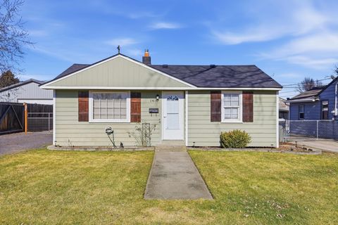 Photo of 1411 E Nebraska Ave, Spokane, WA 99208 (MLS # 202612151)