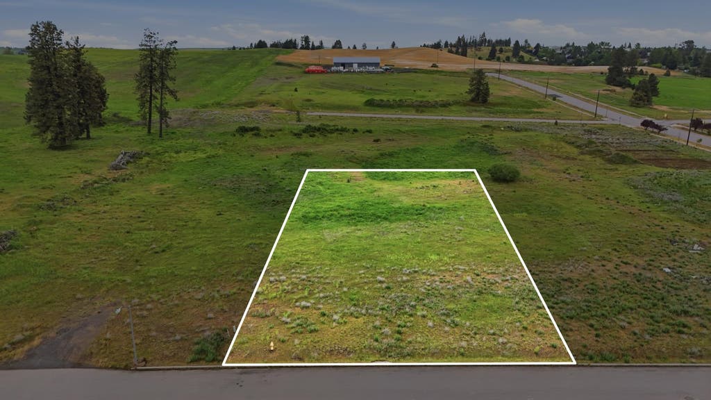 Photo of 1638 Willow St St, Cheney, WA 99004 (MLS # 202623005)