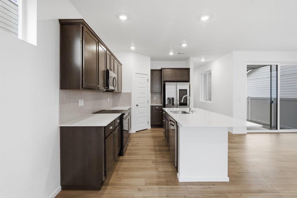 Photo of 2685 N Broadwing Ln, Liberty Lake, WA 99019 (MLS # 202623528)