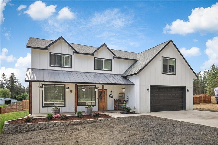 Photo 1 of 50 — 5710 E Greenbluff Rd, Colbert, WA 99005