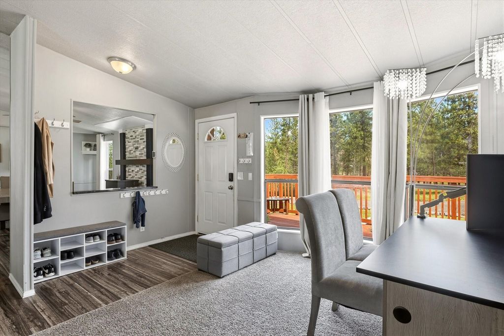 Photo of 27711 W Long Lake Rd, Ford, WA 99013 (MLS # 202615986)